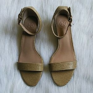Tory Burch Savannah Wedge Sandals NEW Size 7